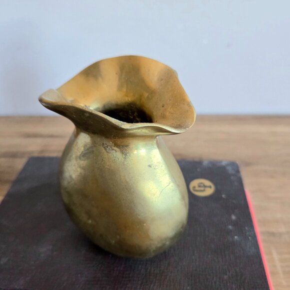 Solid brass vintage bud vase. - Picture 3 of 6